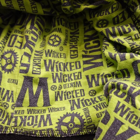 Wicked Hoodie Zip-Up Women’s Medium Black Green Graphics Casual Streetwear - Picture 5 of 10